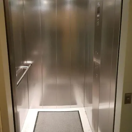 1-6 Pers Designwohnung In Zentraler Lage Wtal Und Remscheid アパート *