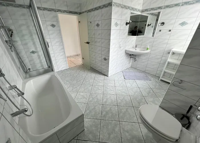 1-6 Pers Designwohnung In Zentraler Lage Wtal Und Remscheid Lägenhet Wuppertal