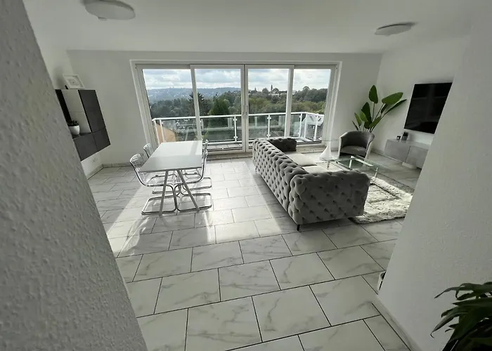 1-6 Pers Designwohnung In Zentraler Lage Wtal Und Remscheid Lägenhet *